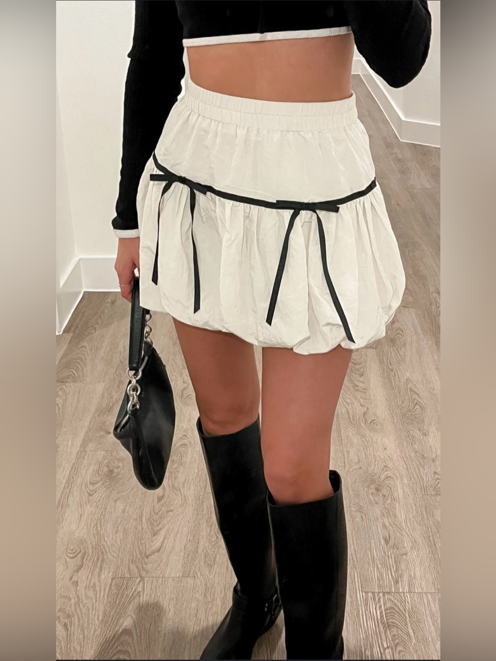 ILLA ILLA White Bubble Mini Skirt with Black Ribbon